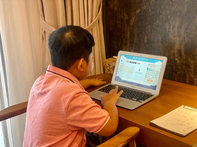 COVID-19: iSMART tài trợ học bổng chống dịch cho học sinh toàn quốc