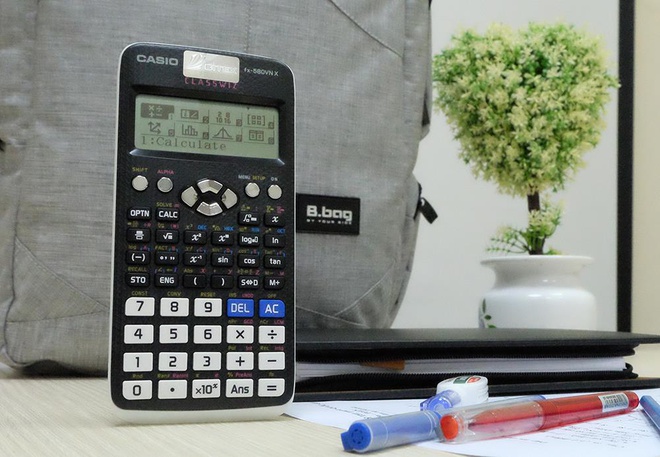 Tuyển sinh 2021: Thí sinh được mang theo máy tính cầm tay nào? - Ảnh 1