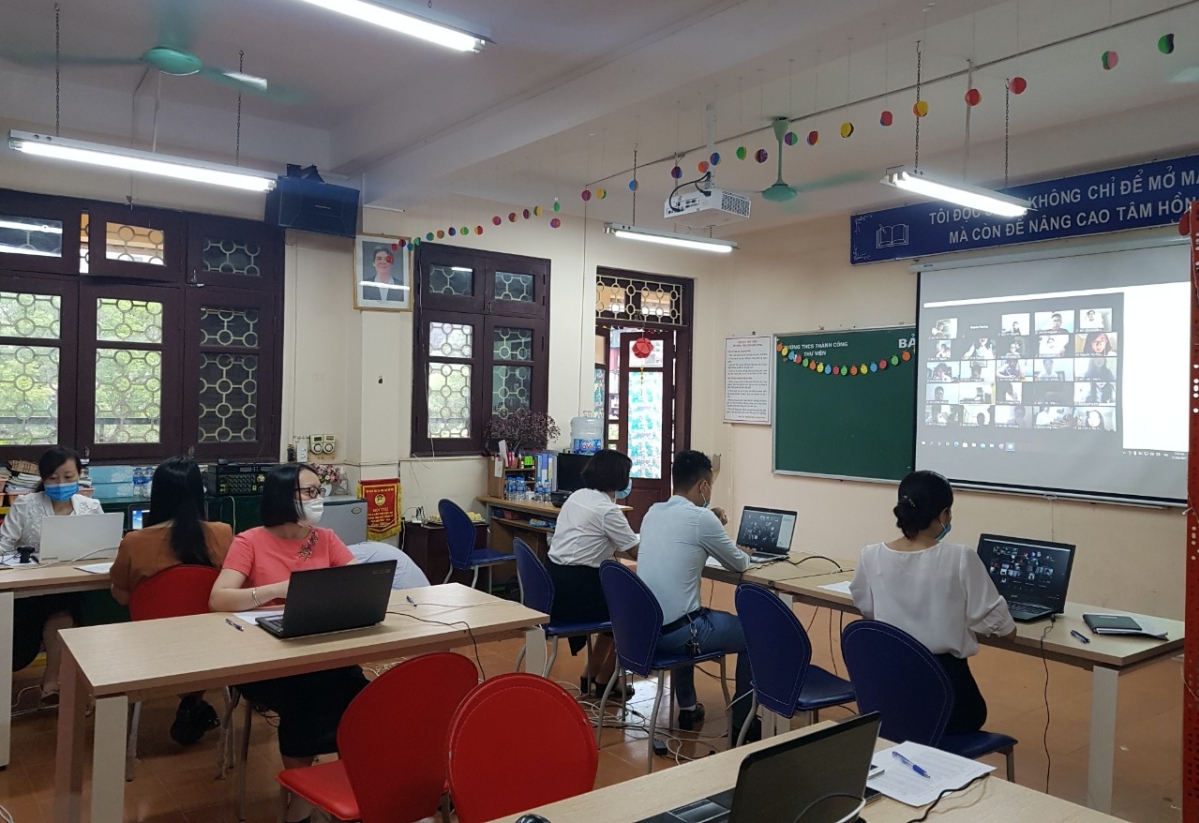 Cách tổ chức kỳ thi học kì 2 trực tuyến của trường THCS tại Hà Nội - Ảnh 1
