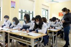 Học sinh khối 12 tại Bắc Giang, Bắc Ninh trở lại trường ôn thi THPT 2021
