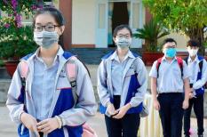 Học sinh khối 12 ở Kon Tum trở lại trường để ôn thi tốt nghiệp THPT 2021