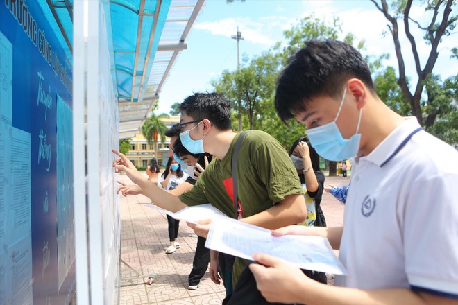 Nhiều địa phương hoàn tất chấm thi tốt nghiệp THPT 2021 đợt 1