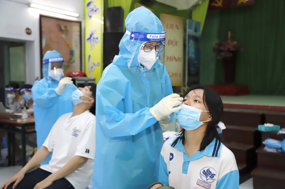 Phụ huynh nói gì khi TP.HCM có quyết định thí sinh được thi THPT tại địa phương?