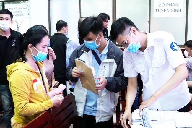 hình thức tuyển sinh