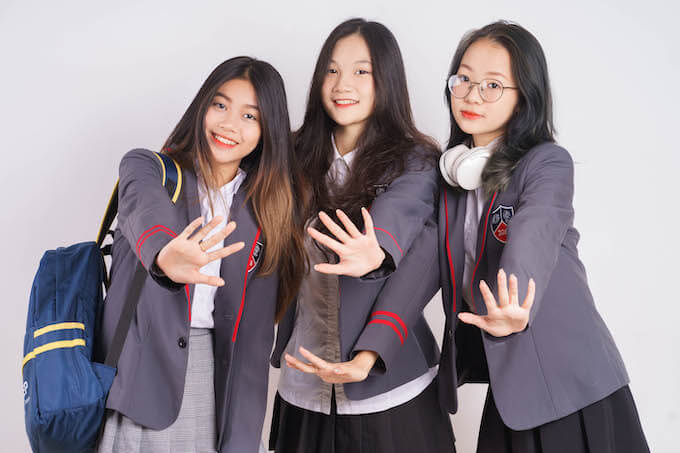 Học trường quốc tế lấy bằng tú tài Mỹ chi phí như trường công