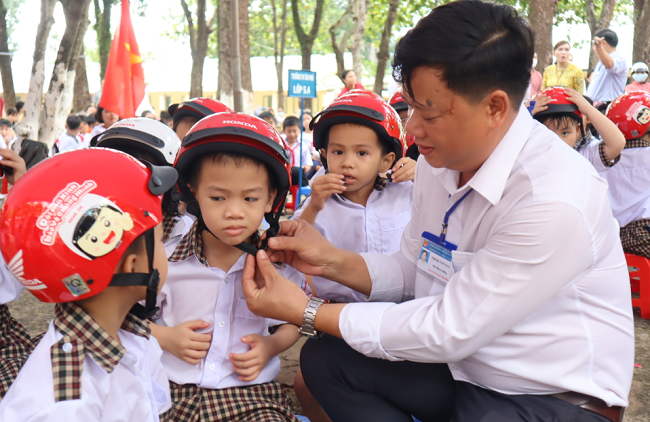 TP. Đồng Xoài (Bình Phước) thay đổi thời gian nhập học và hình thức dạy học cho năm học 2021-2022