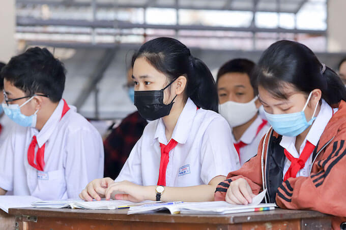 COVID-19: Đà Nẵng cho học sinh đi học tập trung từ ngày 18/10 - Ảnh 1