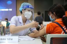 TP.HCM xây dựng phương án cho học sinh chưa tiêm vaccine trở lại trường an toàn