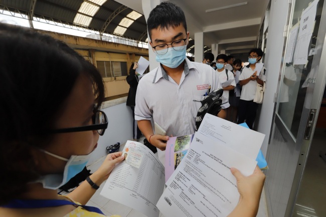 Covid-19: Kỳ thi đánh giá năng lực năm 2022 sẽ được tổ chức ra sao?