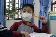 COVID-19: Một số tỉnh thành chuyển sang dạy học trực tiếp