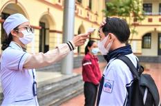 Hà Nội: Chỉ học sinh lớp 12 đến trường học vào 6/12