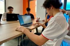 TP.HCM: Một trường đại học cho học sinh được lựa chọn hình thức học trực tiếp hoặc trực tuyến