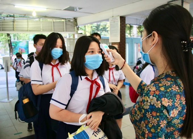 TP.HCM: Tỷ lệ học sinh học trực tiếp cao hơn khảo sát - Ảnh 1