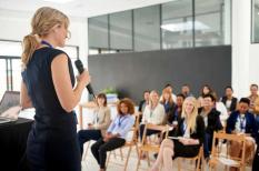 Những cách cải thiện Public Speaking hiệu quả mà bạn nên biết