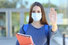 Du học giữa đại dịch COVID-19: Có khả thi không?