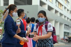 TP.HCM: Học sinh khối 7 - 12 học trực tiếp, các trường sẽ đảm bảo giãn cách thế nào?