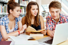 Làm thế nào để vượt qua rào cản ngôn ngữ khi đi du học?