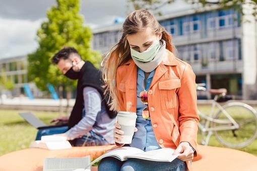 Lời tâm sự về câu chuyện sống chung với Covid-19 của du học sinh Việt Lời tâm sự về câu chuyện sống chung với Covid-19 của du học sinh Việt