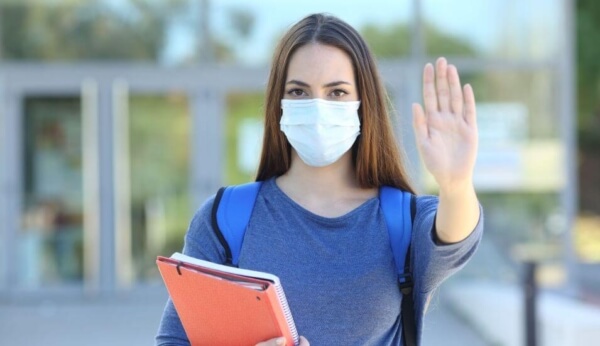 Du học giữa đại dịch COVID-19: Có khả thi không? Du học giữa đại dịch COVID-19: Có khả thi không?