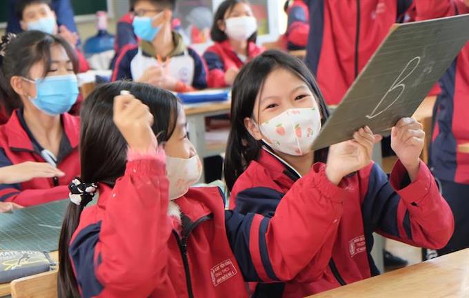 COVID-19: Bắc Giang cho học sinh trở lại học trực tiếp - Ảnh 1
