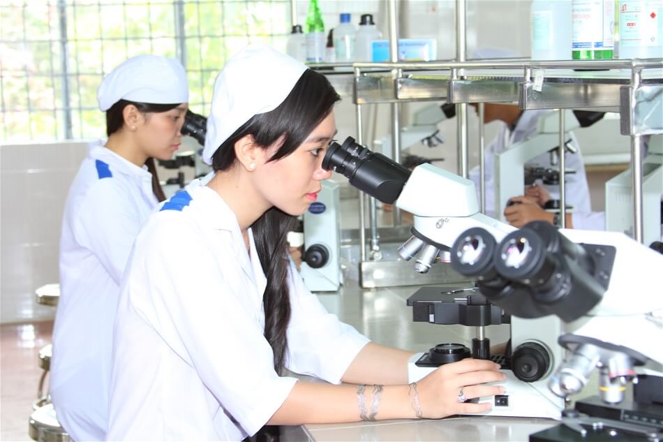 Những quốc gia tốt nhất để học ngành Dược mà bạn nên biết Những quốc gia tốt nhất để học ngành Dược mà bạn nên biết