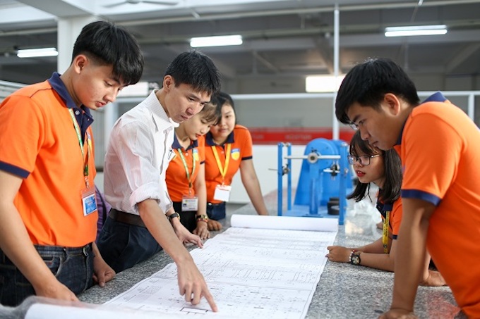 Tuyển sinh 2022: Những ngành học nào thu hút thí sinh? - Ảnh 1