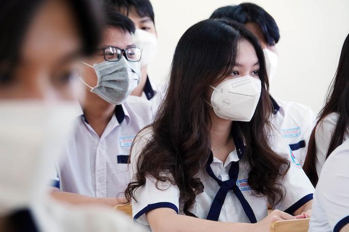 Các trường giảm chỉ tiêu xét bằng điểm thi THPT: Thí sinh gặp khó - Ảnh 1