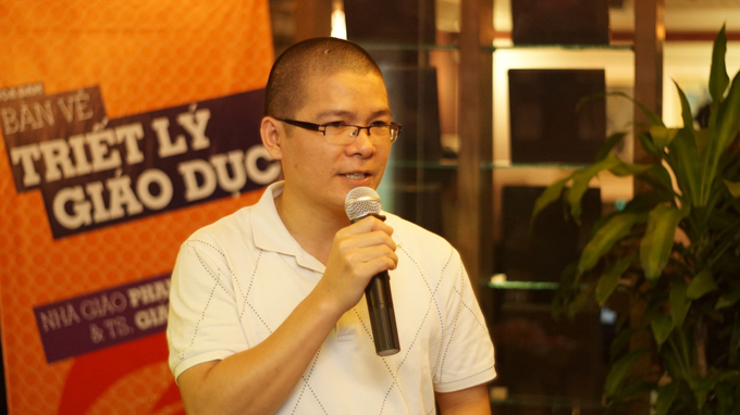 TS Giáp Văn Dương: 'Hy vọng năm 2022, thầy trò sẽ sớm được trở lại trường' - Ảnh 1