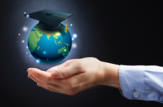 Có nên lựa chọn các trung tâm tư vấn du học?