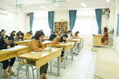 Chứng chỉ TOEIC có thi công chức, viên chức được không?