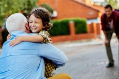 Cách dạy trẻ về lòng biết ơn