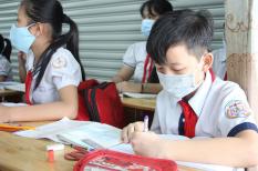 "Học sinh đến trường một buổi hay cả ngày là không khác nhau nhiều về mặt phòng dịch"