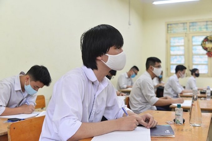 TP.HCM: Nhiều trường kiểm tra trực tiếp với các lớp 1, 2 và lớp 6 - Ảnh 1