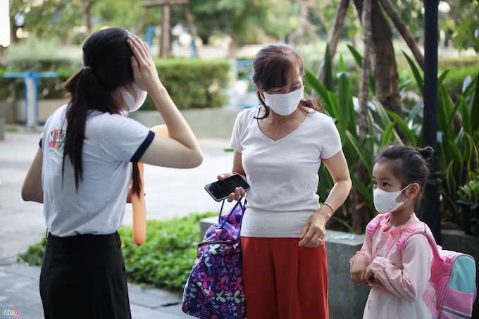 TP.HCM: Trường học "căng mình" đối phó khi số ca nhiễm tăng