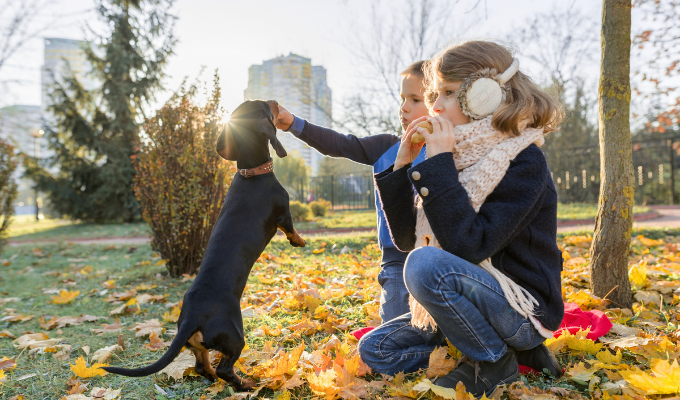 Những thói quen bố mẹ cần duy trì để giúp trẻ trở nên tử tế