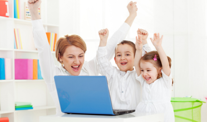 Bố mẹ nên làm gì để trẻ học ngoại ngữ hiệu quả hơn?