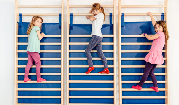 Trẻ có thể phát triển trí não thông qua những hoạt động nào?