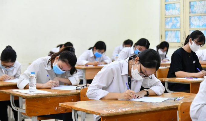 Đại học top đầu muốn tăng số câu khó trong đề tốt nghiệp THPT - Ảnh 1