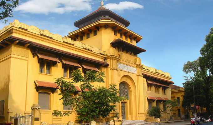 Đại học Dược Hà Nội thông báo tăng chỉ tiêu, tuyển sinh thêm 3 ngành mới - Ảnh 1