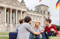 Vì sao có quốc gia miễn 100% học phí mà du học sinh vẫn ngại tới?