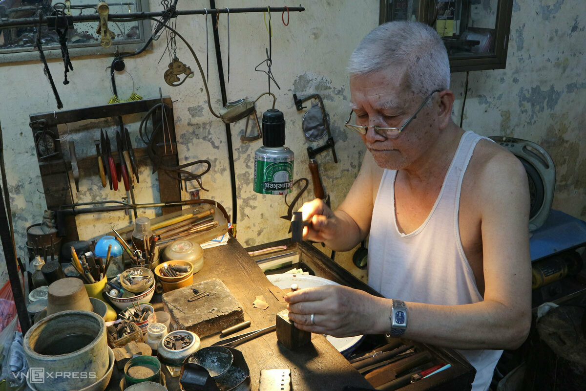 Những ngành nghề nào có thể bị ‘xóa sổ’ hoàn toàn vào năm 2030? - Ảnh 9