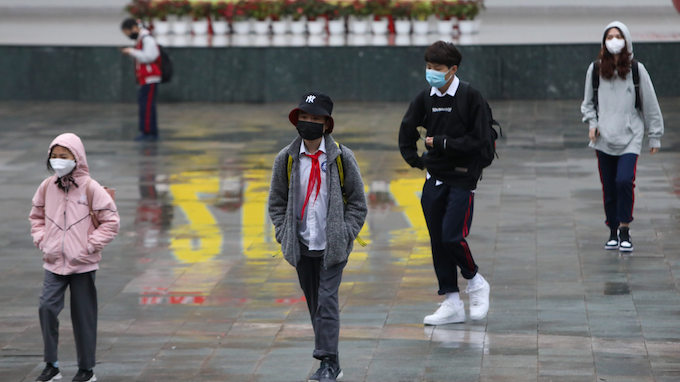 Hà Nội: Học sinh ở khu vực dịch cấp độ 3 tạm dừng học trực tiếp