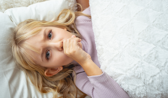 Dấu hiệu trẻ bị viêm phổi là gì? Những lưu ý cần biết khi chăm sóc trẻ