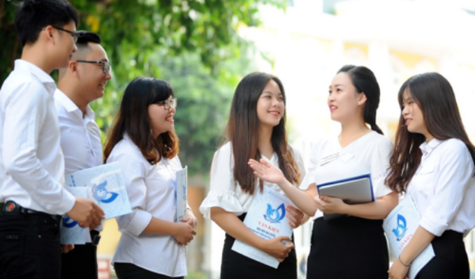 Đại học ồ ạt mở thêm ngành, tăng chỉ tiêu - Ảnh 1