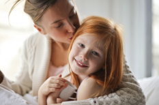 Những lưu ý khi bố mẹ dạy trẻ nói lời "Cảm ơn" và "Xin lỗi"