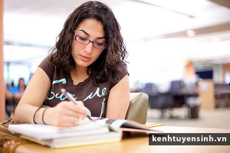 Các bài tập câu tường thuật - Ảnh 1