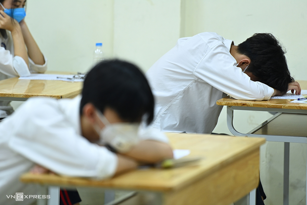 Xác minh nghi vấn về việc ngăn không cho học sinh kém thi vào lớp 10 - Ảnh 1