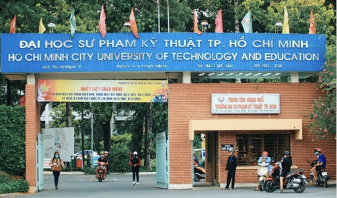 Trường ĐH Sư phạm kỹ thuật TP.HCM thu hồi thông báo liên quan đến phó hiệu trưởng - Ảnh 1