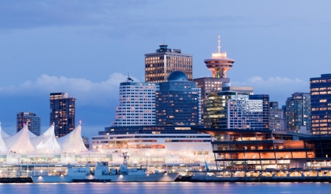 Du học THPT Canada nên chọn trường công hay trường tư?