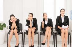 Đi phỏng vấn xin việc thì ngồi thế nào cho chuẩn?